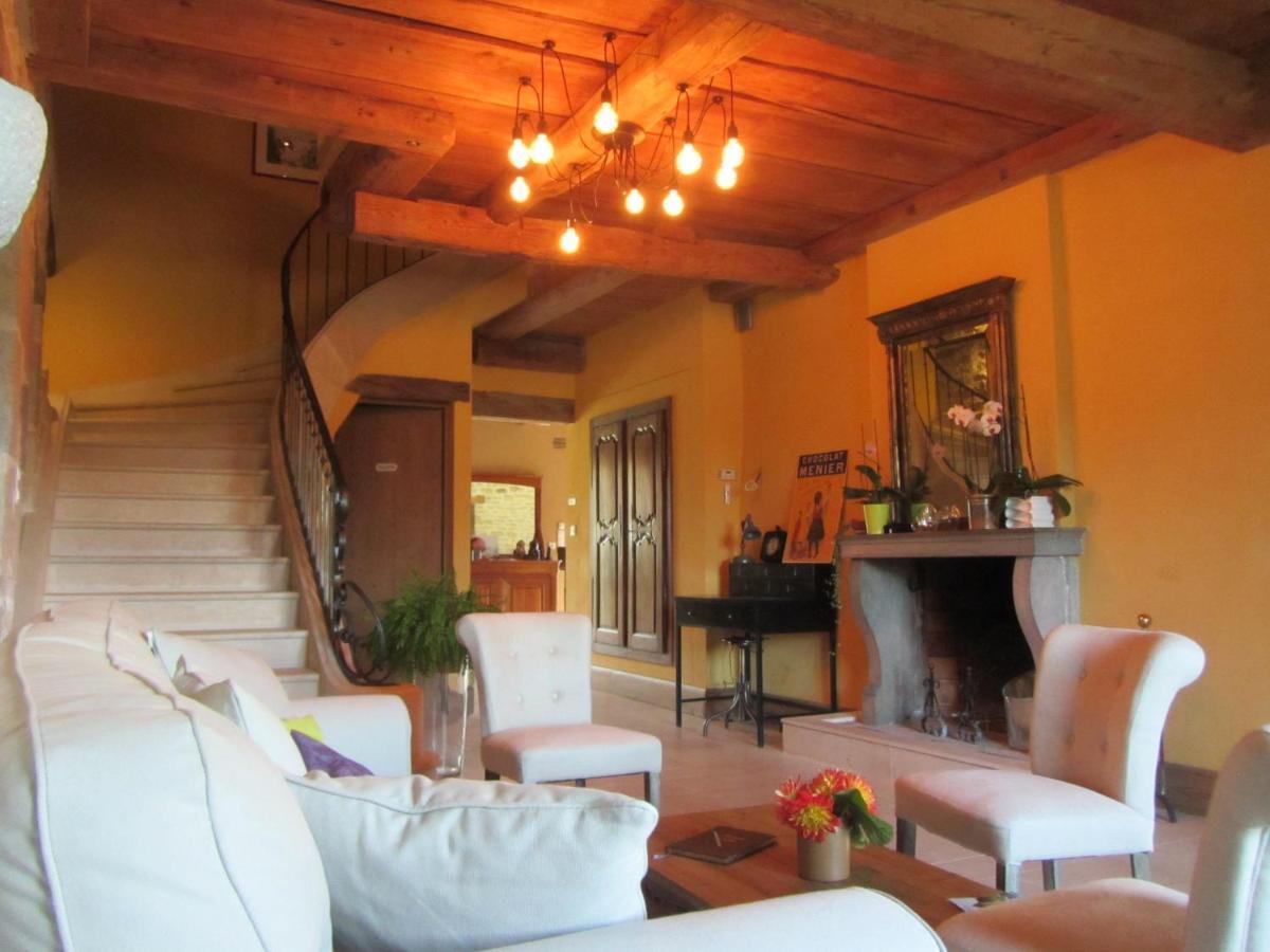 Le Relais Des Deux Tours Bed & Breakfast Brémondans Екстериор снимка